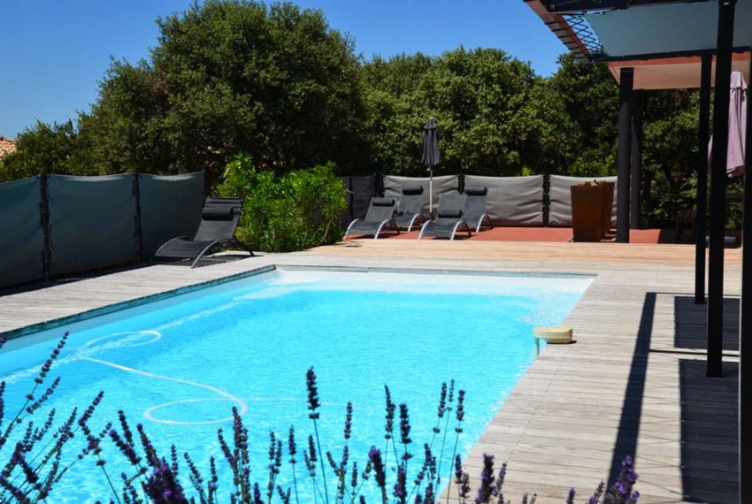 villa contemporaine a vendre a uzes