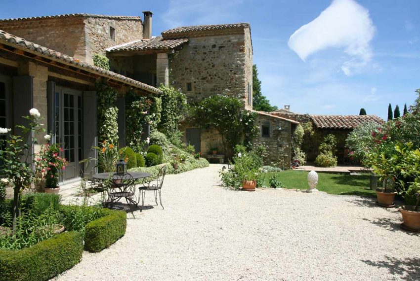 immobilier uzes