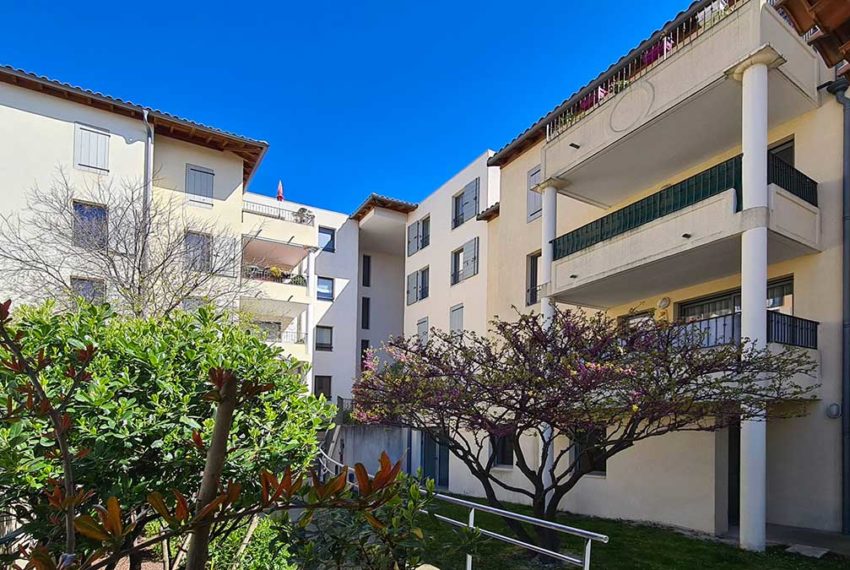 vente appartement uzes
