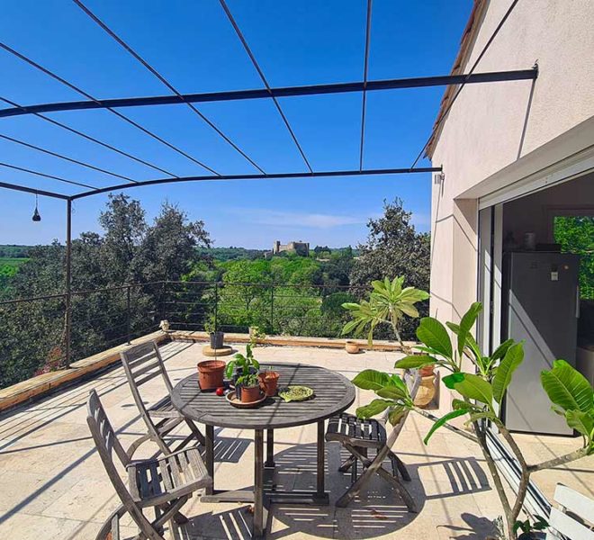 vente villa uzes