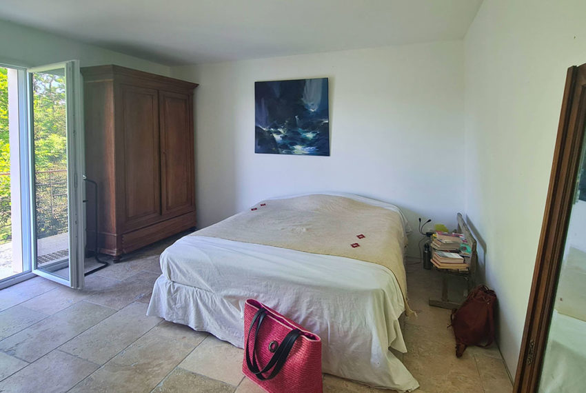 vente villa uzes
