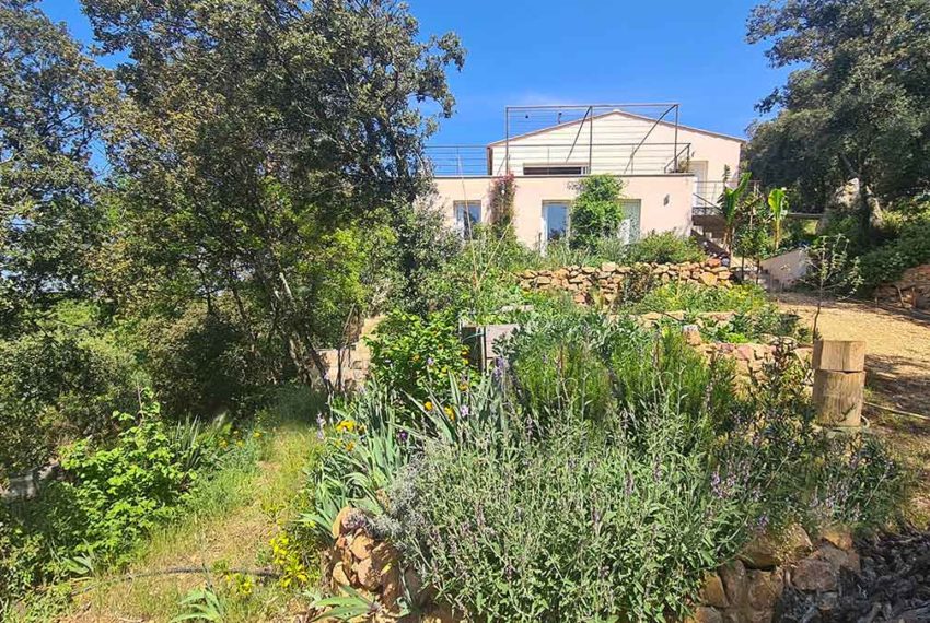 vente villa uzes