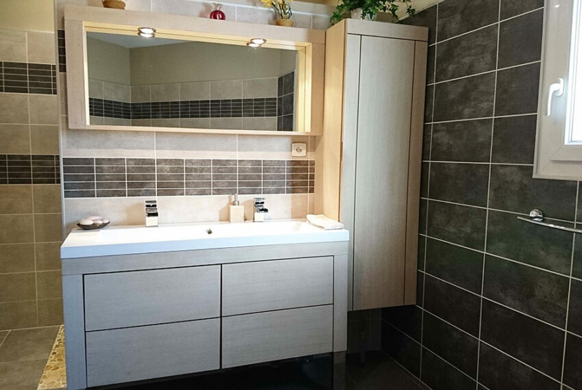 vente villa uzes