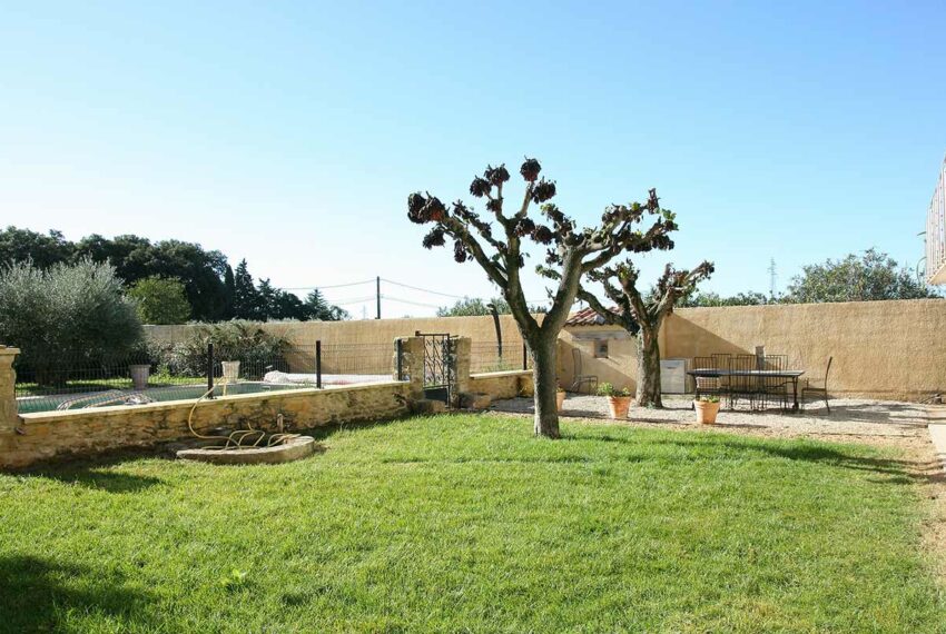 vente villa uzes