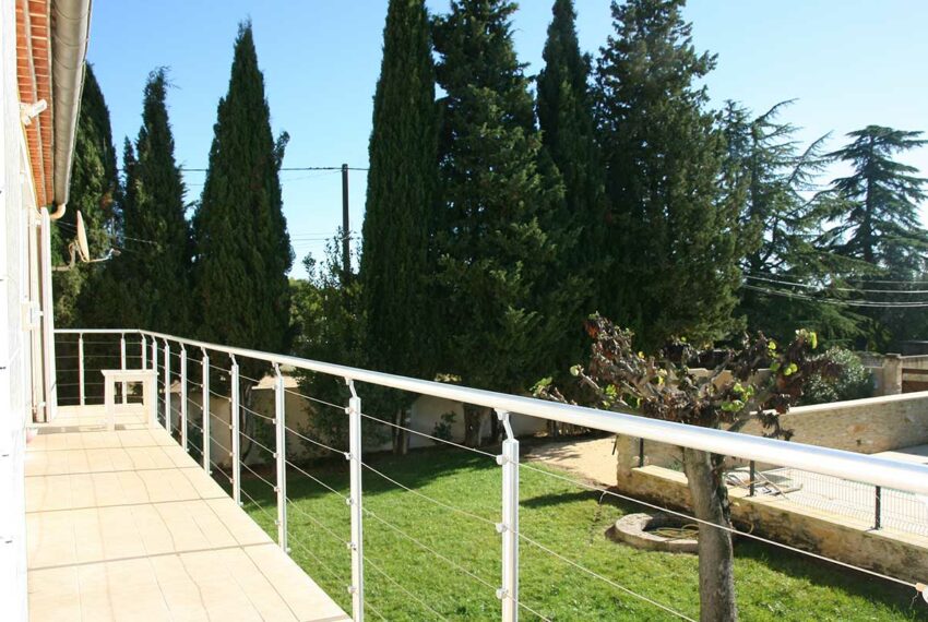 vente villa uzes
