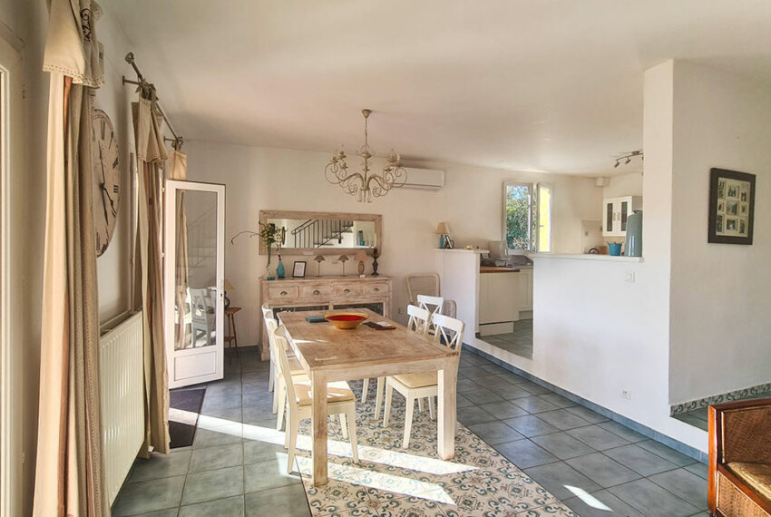 vente villa uzes