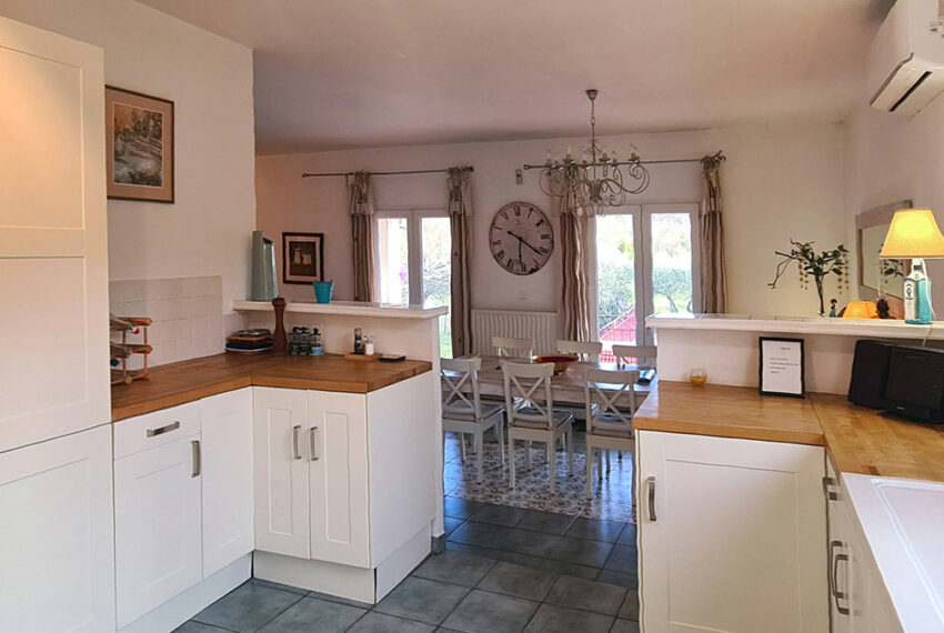 vente villa uzes