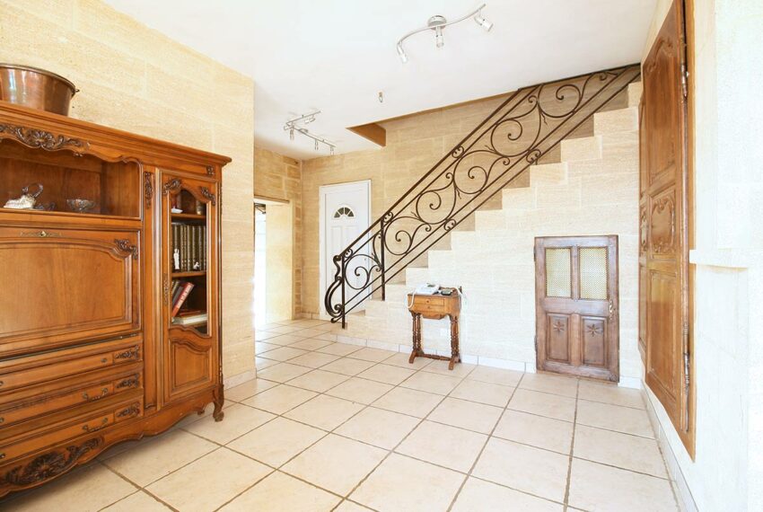 maison pierre piscine