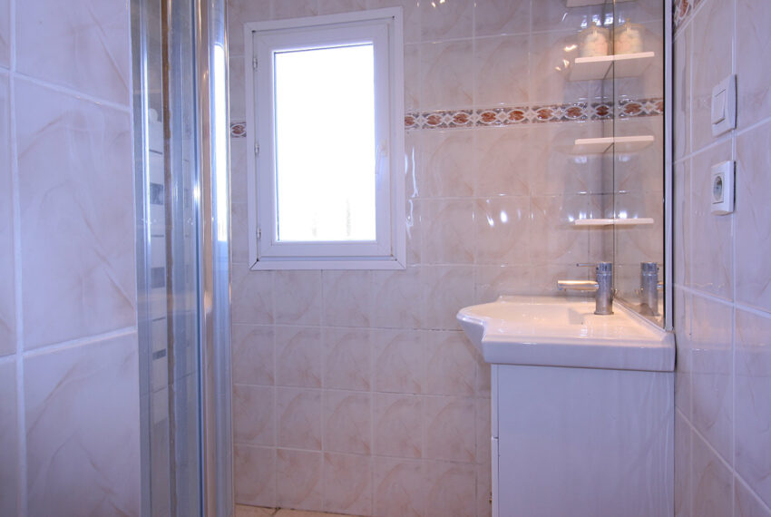 maison pierre piscine