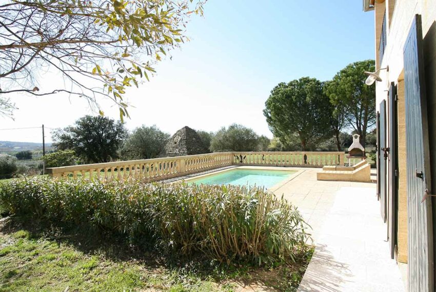 maison pierre piscine