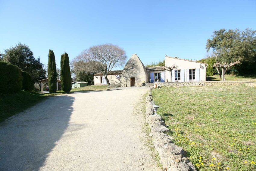 propriete charme uzes