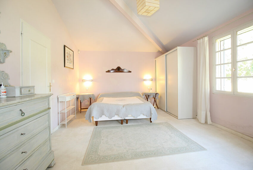 propriete charme uzes