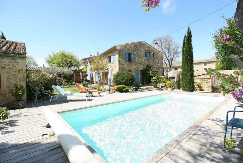 mas village uzes