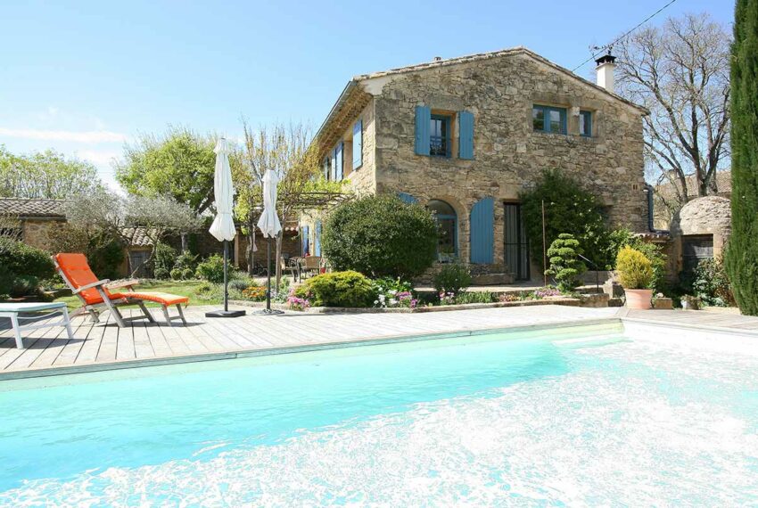 mas village uzes
