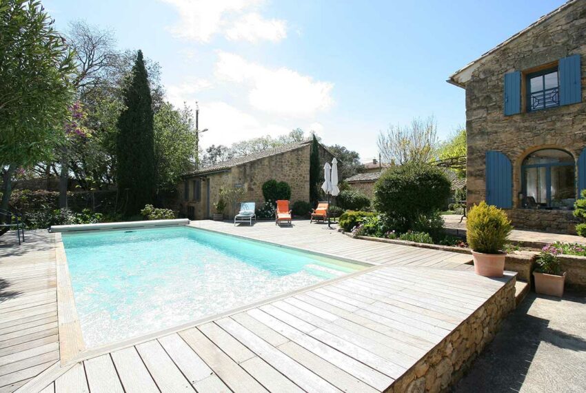 mas village uzes