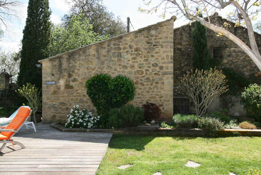 mas village uzes