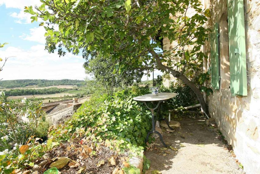 maison village terrasse