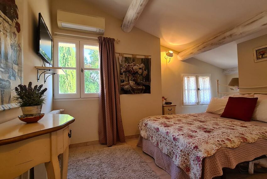 vente maison centre uzes